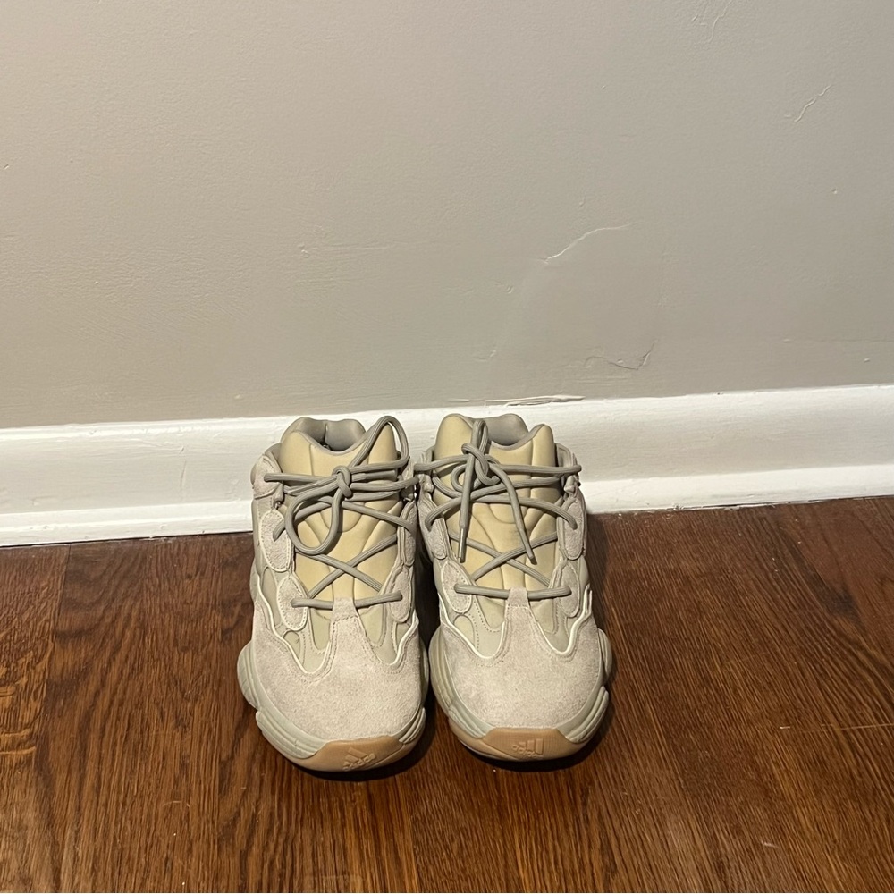 Yeezy 500 stone